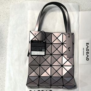 BAO BAO ISSEY MIYAKE LUCENT BOXY TOTE BAG - Punk